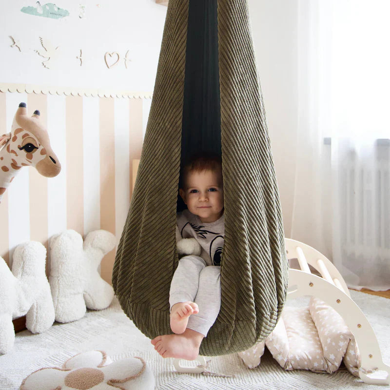 Cocoon Hängesessel: Geborgenheit und Entspannung für Kinder