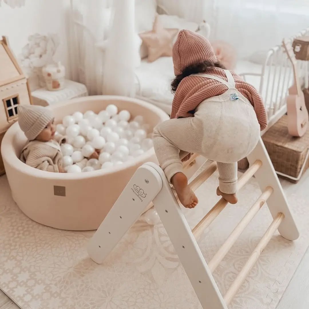 MeowBaby Kletterdreieck mit Rutsche 60x61 cm, Holz