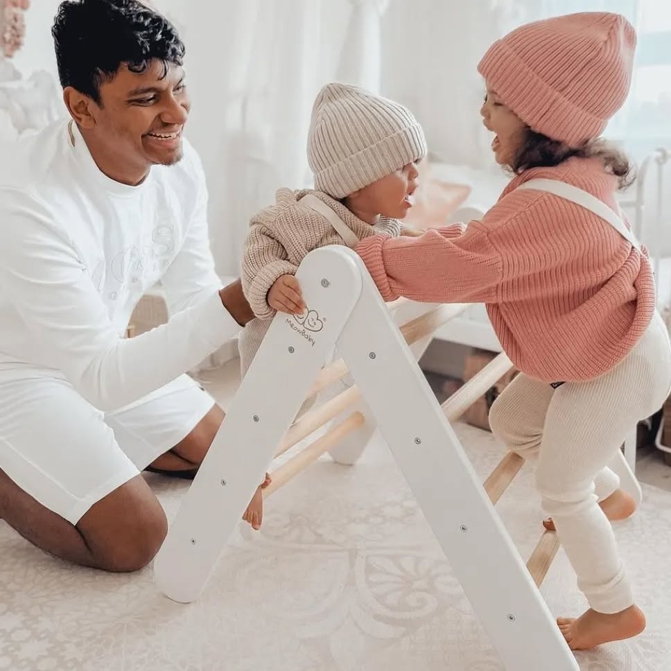 MeowBaby Kletterdreieck mit Rutsche 60x61 cm, Holz