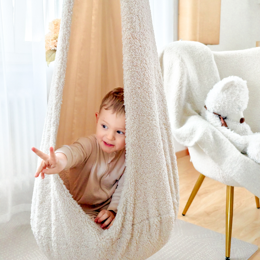 MeowBaby Hängesessel Cocoon Bearly - beige/creme