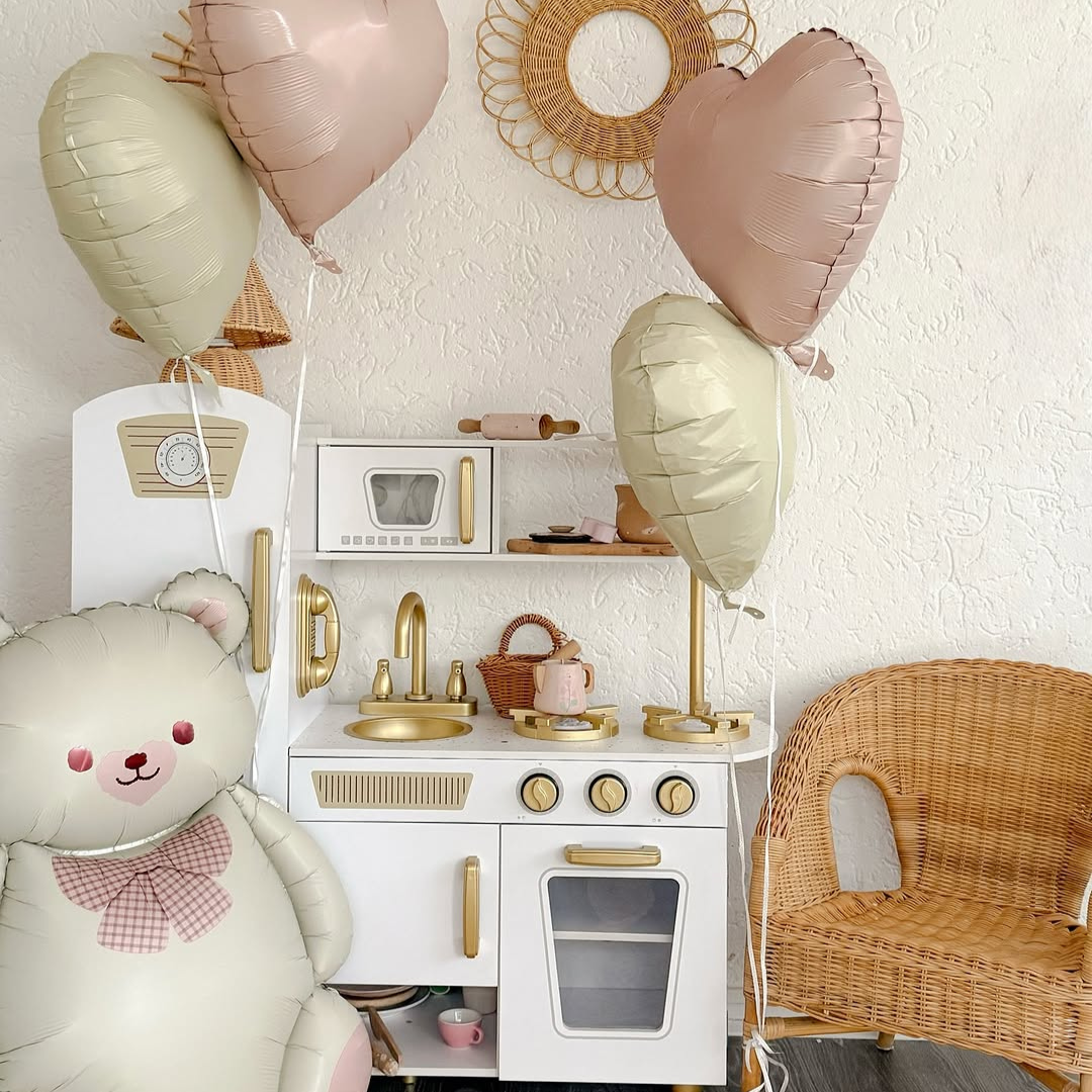 MeowBaby Montessori Holzspielküche für Kinder mit Zubehör - weiß/gold