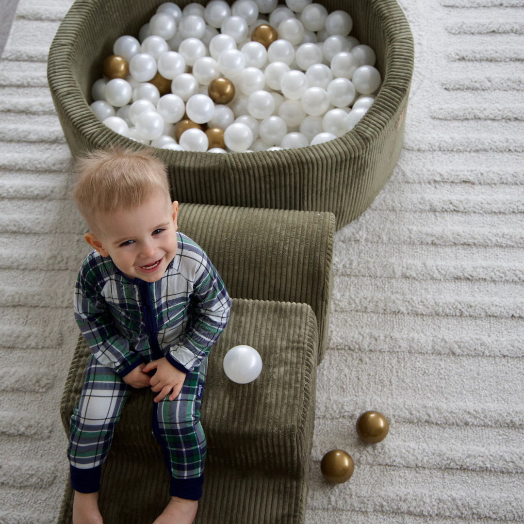 MeowBaby Schaumspielset Ästhetik Cord mit Bällebad, 200 Bälle - eigene Farbauswahl