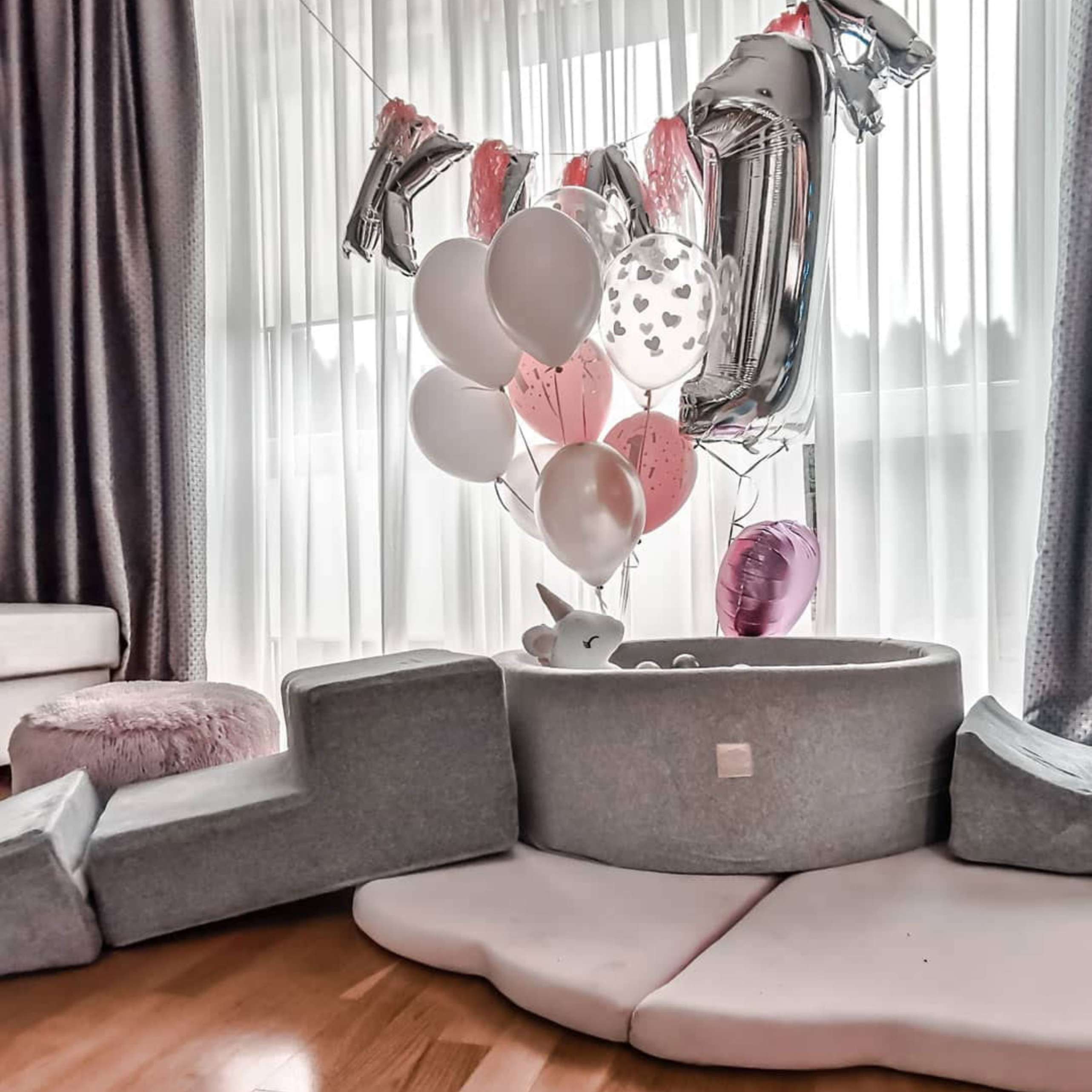 MeowBaby Schaumspielset Velvet mit Bällebad, 200 Bälle - eigene Farbauswahl