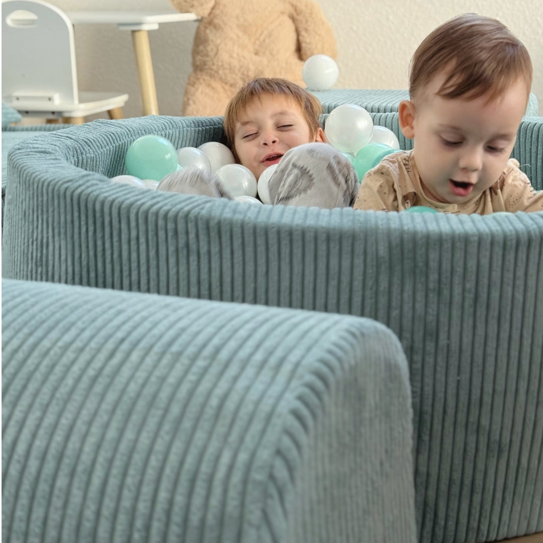 MeowBaby Schaumspielset Ästhetik Cord mit Bällebad, 200 Bälle - eigene Farbauswahl