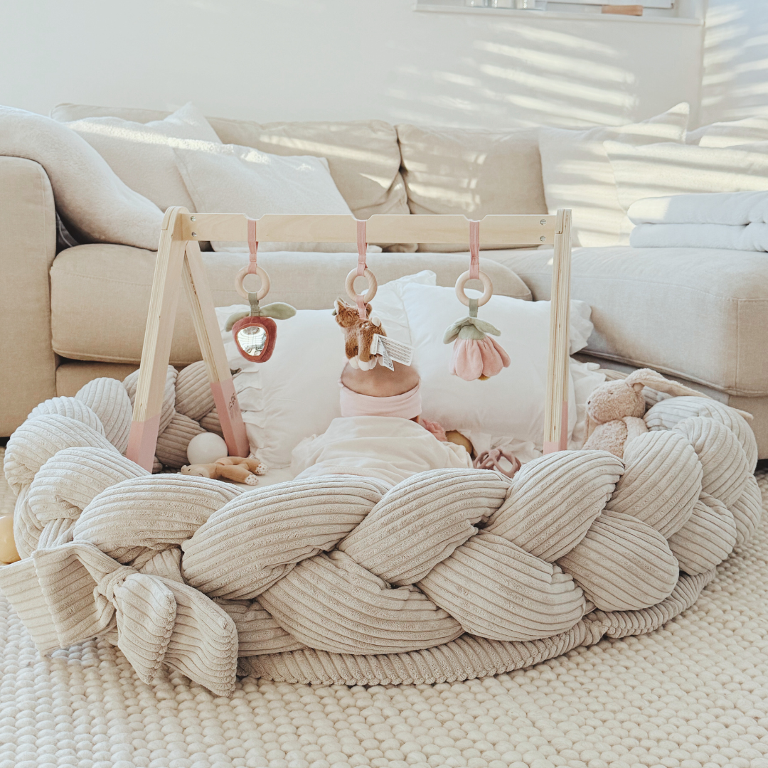 MeowBaby Babynestchen Cord mit Spielmatte & Bettumrandung