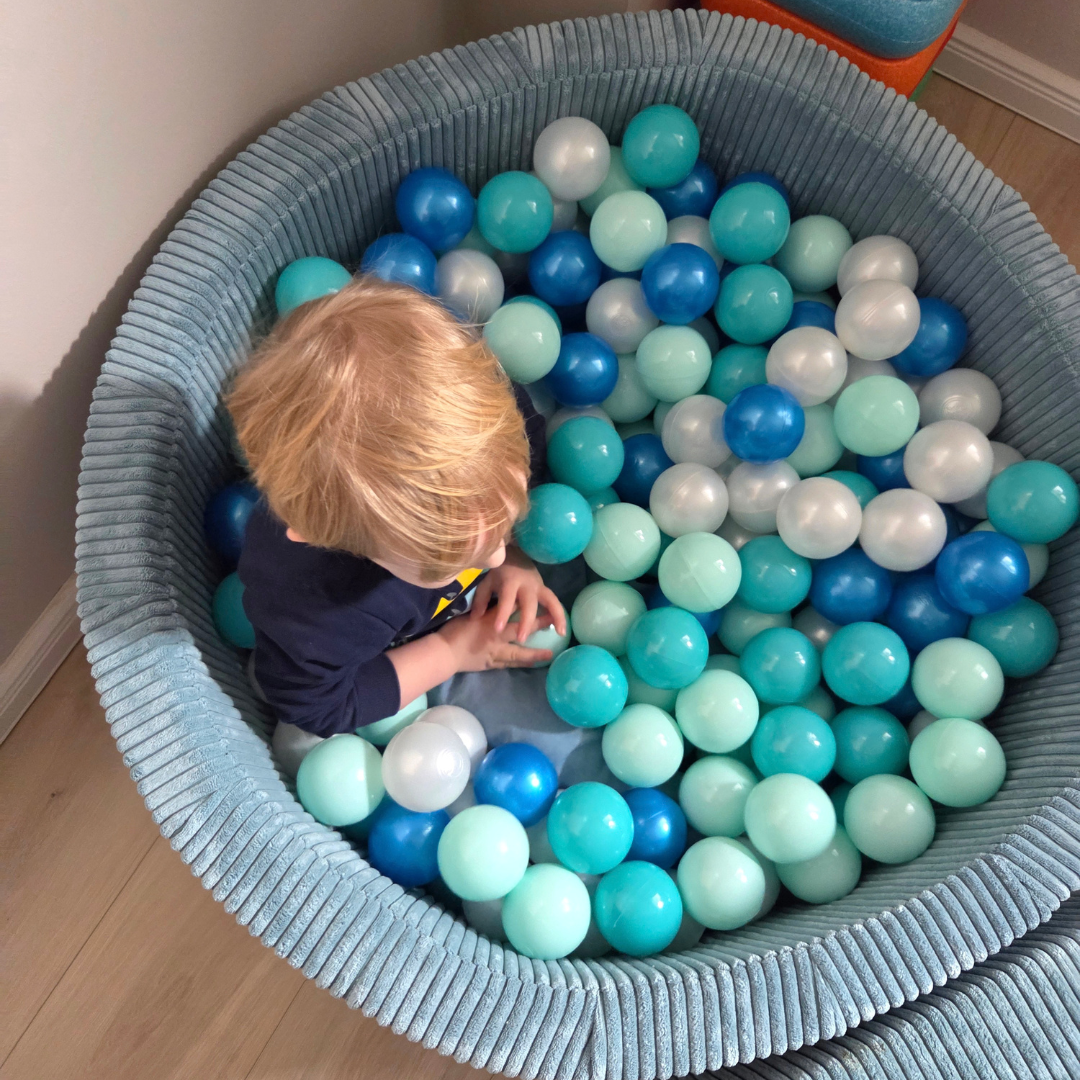 MeowBaby Schaumspielset Ästhetik Cord mit Bällebad, 200 Bälle - eigene Farbauswahl