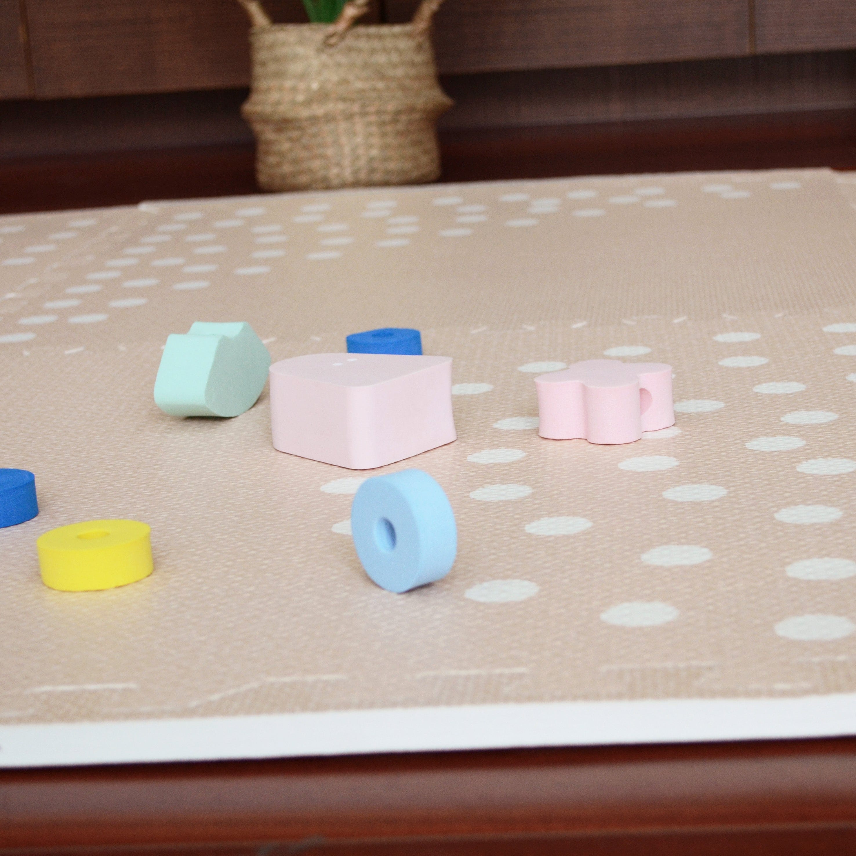 MeowBaby Puzzlematte 120x180 cm, 6 Elemente – beige, gepunktet