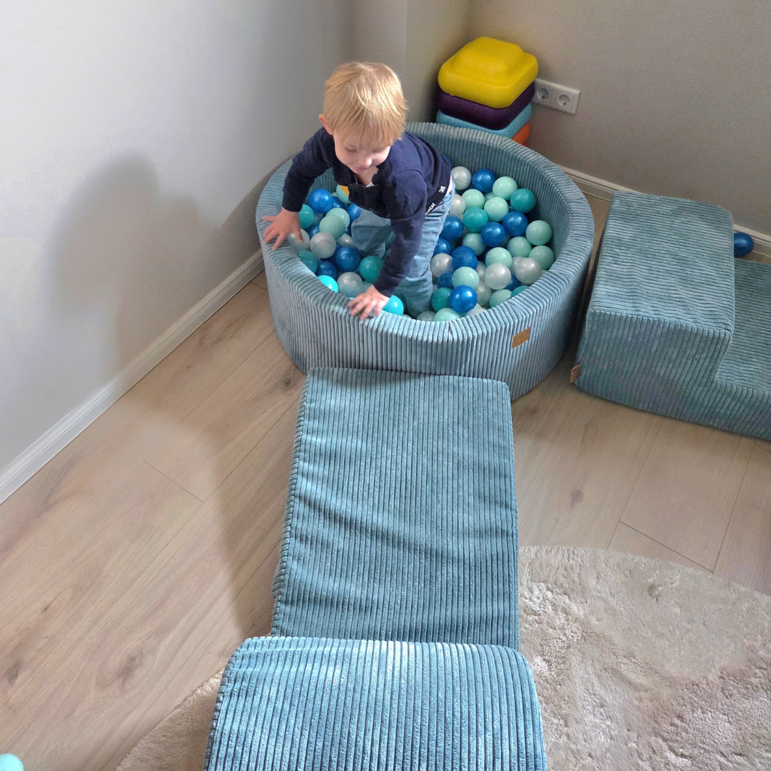 MeowBaby Schaumspielset Ästhetik Cord mit Bällebad, 200 Bälle - eigene Farbauswahl