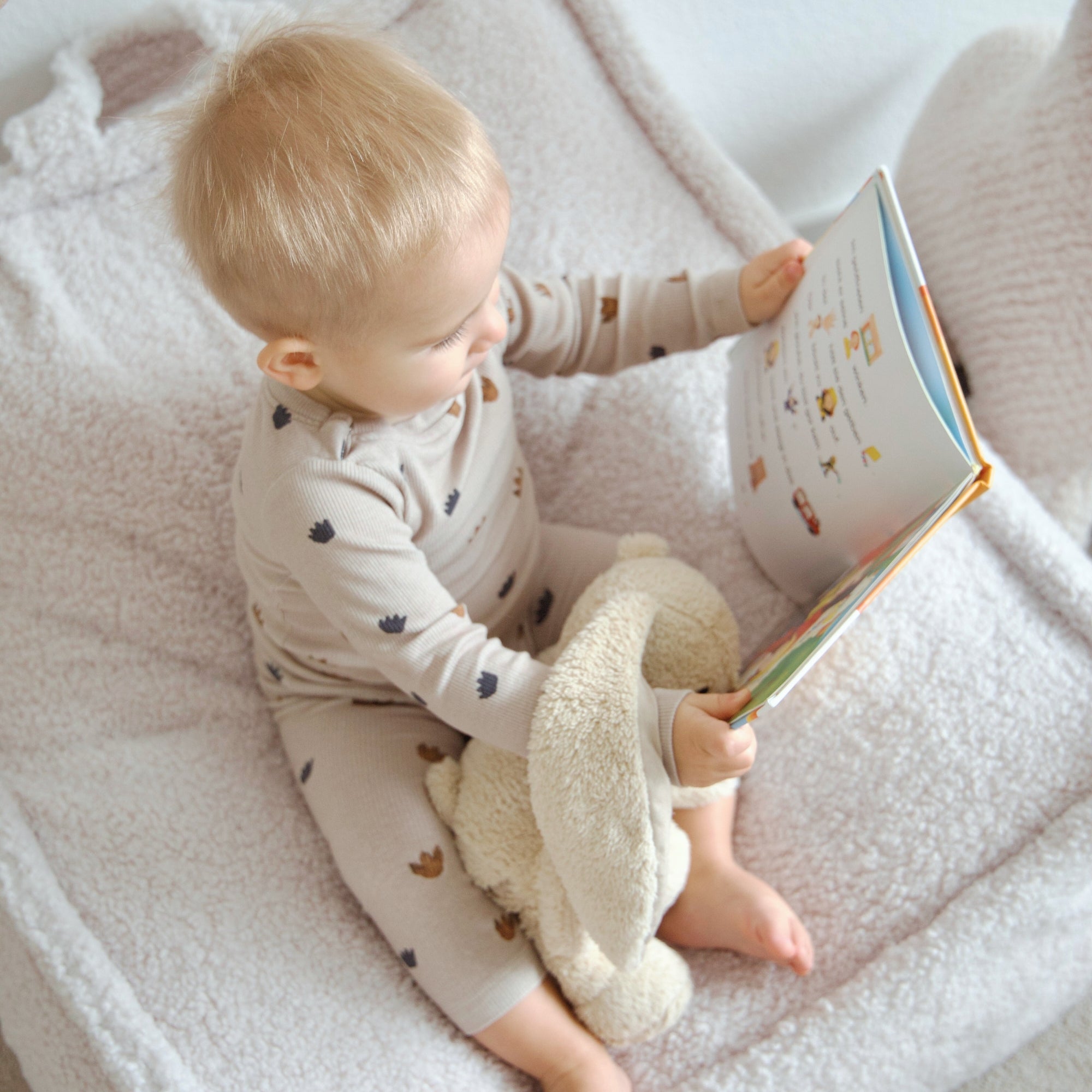 MeowBaby Beanbag Bearly square - cream/white 